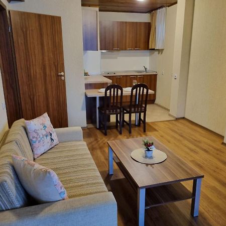 Cosy Apartments Within Walking Distance To Ski Lifts Bansko Ngoại thất bức ảnh